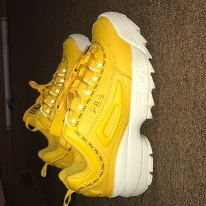 Fila Shoes - YELLOW FILAS Fila Shoes - YELLOW FILAS